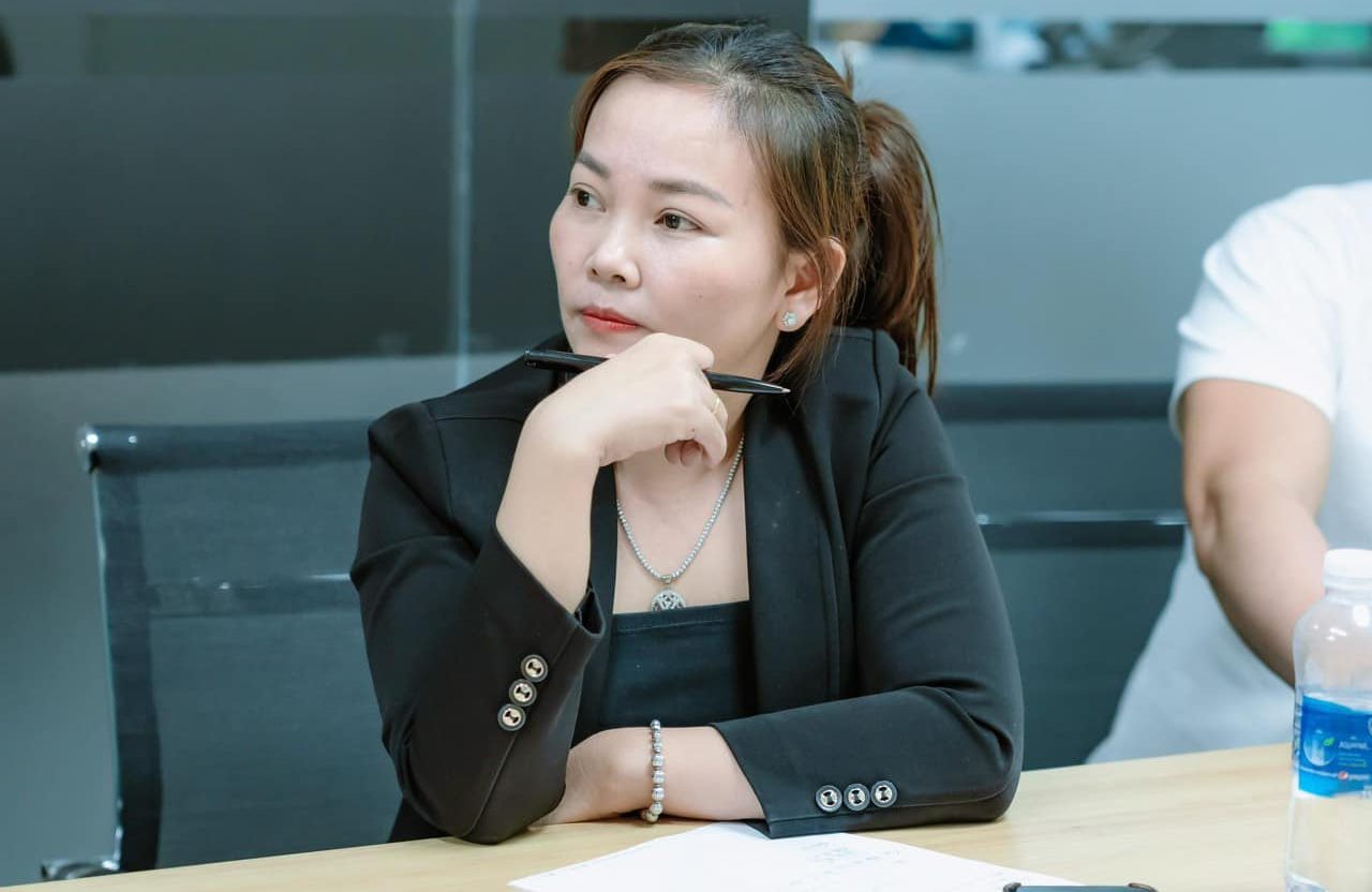 Cách Rèn Sự Tự Tin Theo Thuý – Bí Quyết Để Tỏa Sáng Trong Mọi Lĩnh Vực!